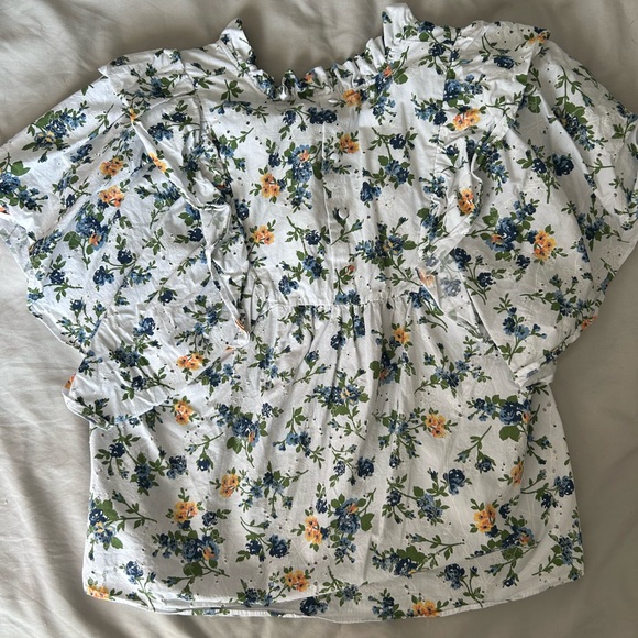 Zara Floral Blouse - Picture 6 of 9